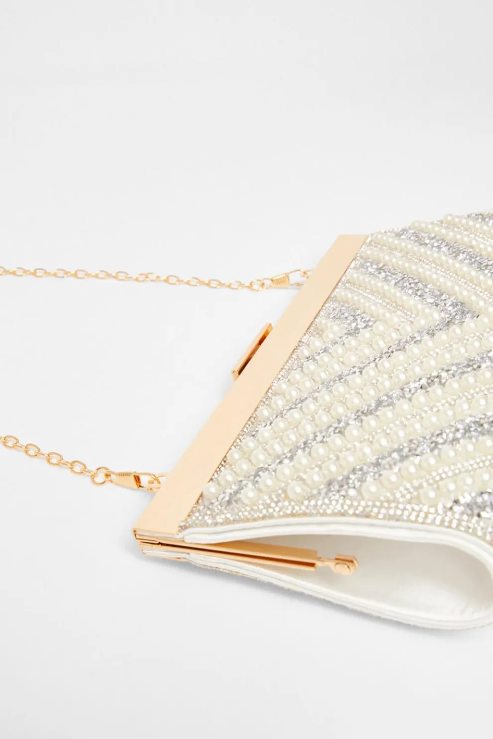 Bridal White Embellished Clutch Bag